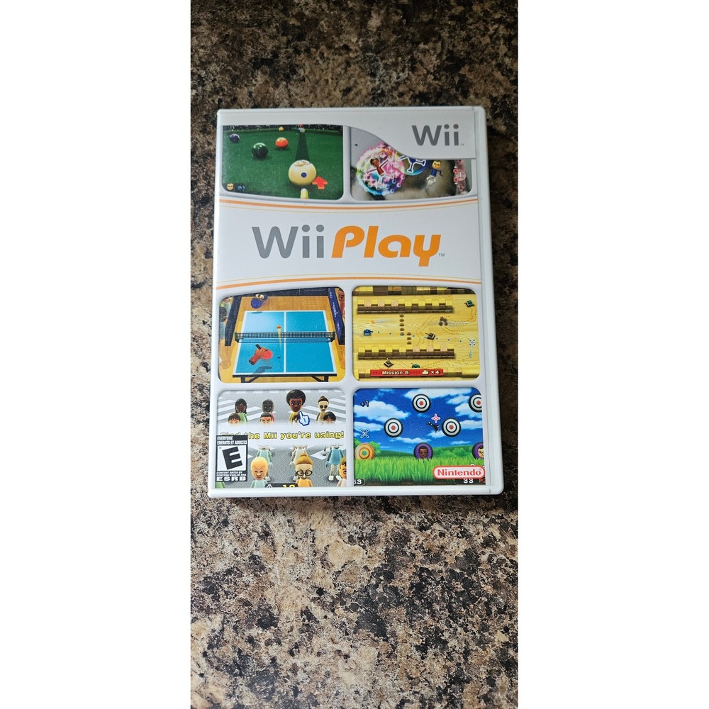 Nintendo Wii Play Video Game CIB with Manual RVL-P-RHAE-USA White Case